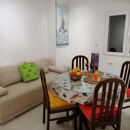 Apartment Marina コミジャ エクステリア 写真
