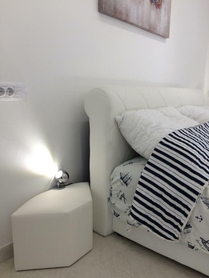 Apartment Marina コミジャ エクステリア 写真
