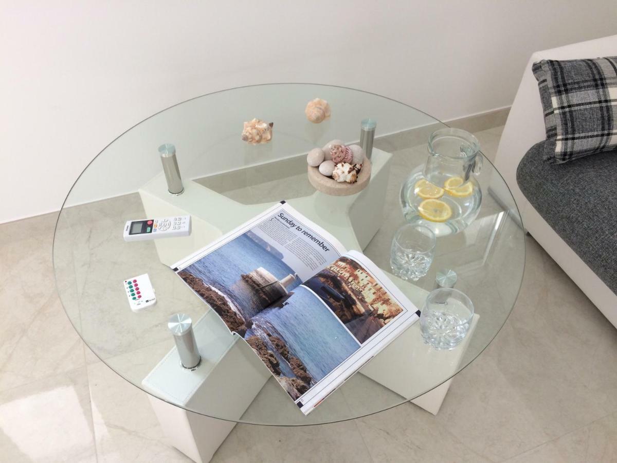 Apartment Marina コミジャ エクステリア 写真