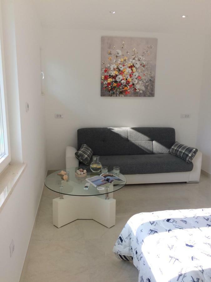 Apartment Marina コミジャ エクステリア 写真